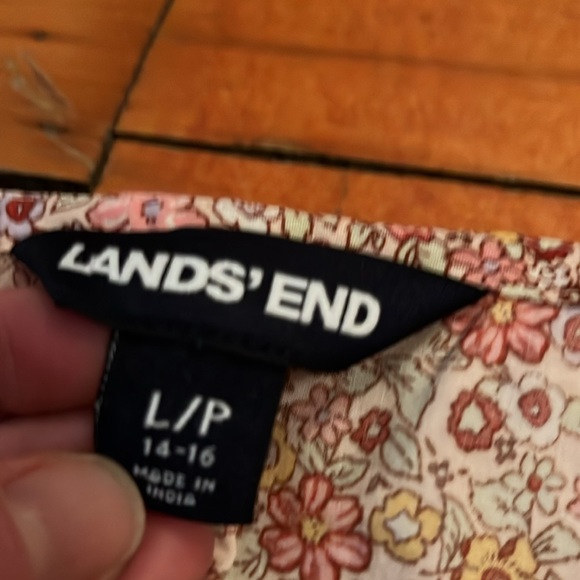 Land’s End size large floral peasant top pink flowers and cotton oversized - Picture 6 of 8